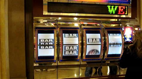 giant slot machine